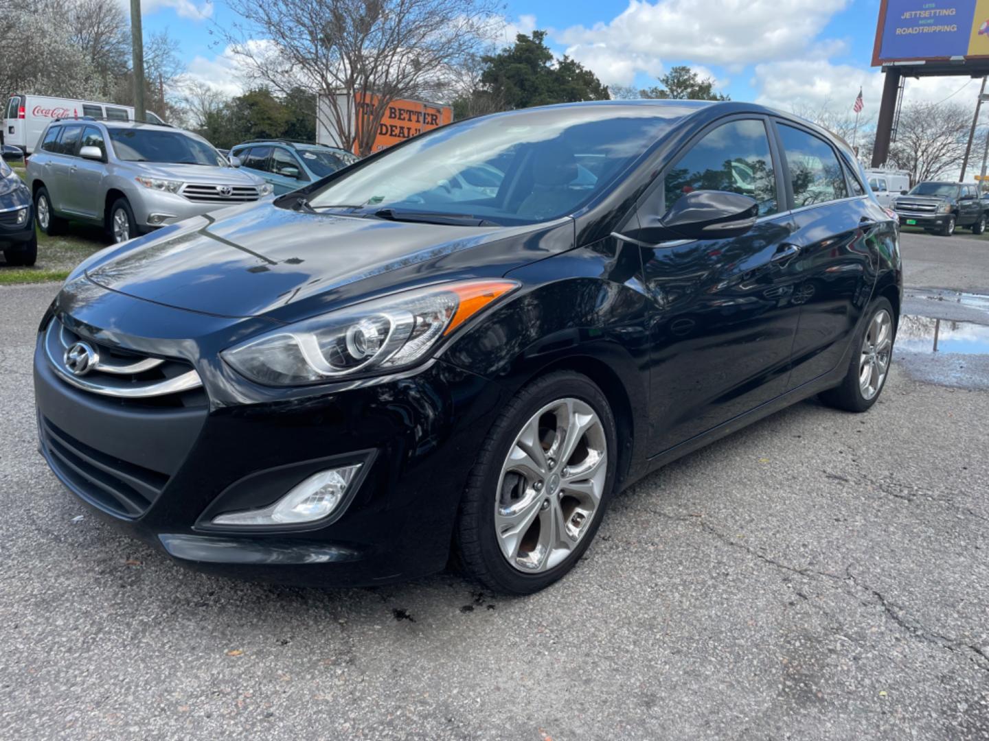 2014 BLACK HYUNDAI ELANTRA GT BASE (KMHD35LH8EU) with an 2.0L engine, Automatic transmission, located at 5103 Dorchester Rd., Charleston, SC, 29418-5607, (843) 767-1122, 36.245171, -115.228050 - Photo#2